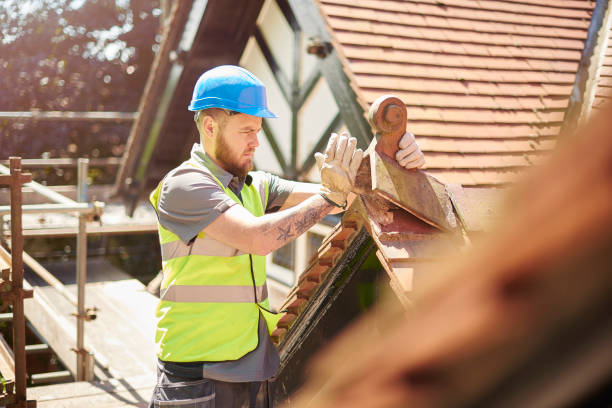 Best Flat Roof Repair Services  in Poquonock Bridge, CT